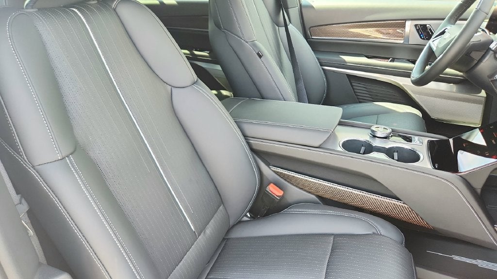 2027 Cadillac VISTIQ Sport