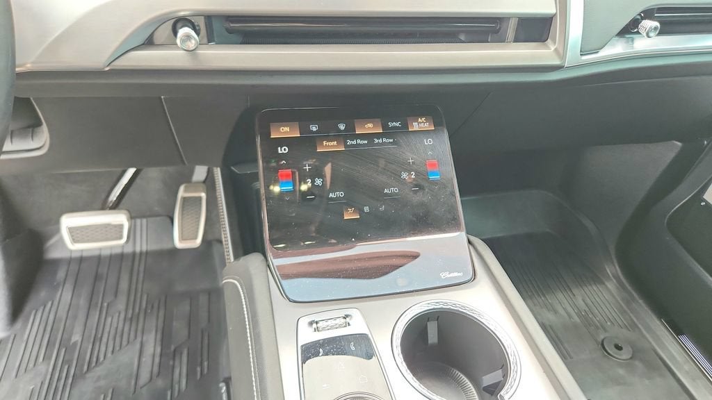 2026 Cadillac VISTIQ Sport