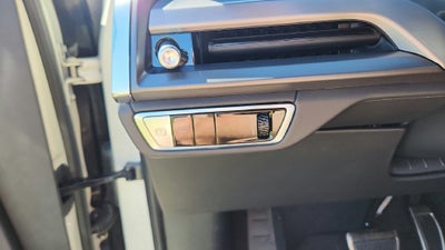 2027 Cadillac VISTIQ Sport
