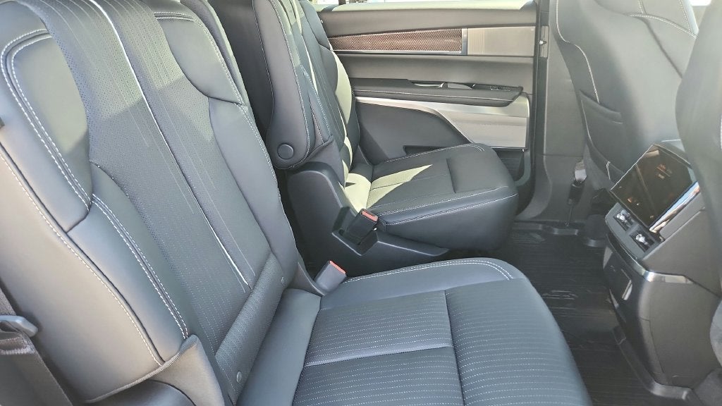 2027 Cadillac VISTIQ Sport