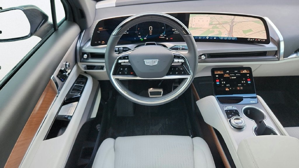 2027 Cadillac VISTIQ Sport