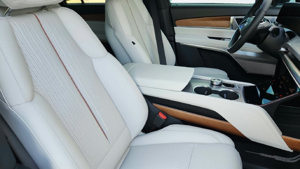 2027 Cadillac VISTIQ Sport