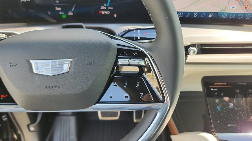 2027 Cadillac VISTIQ Sport
