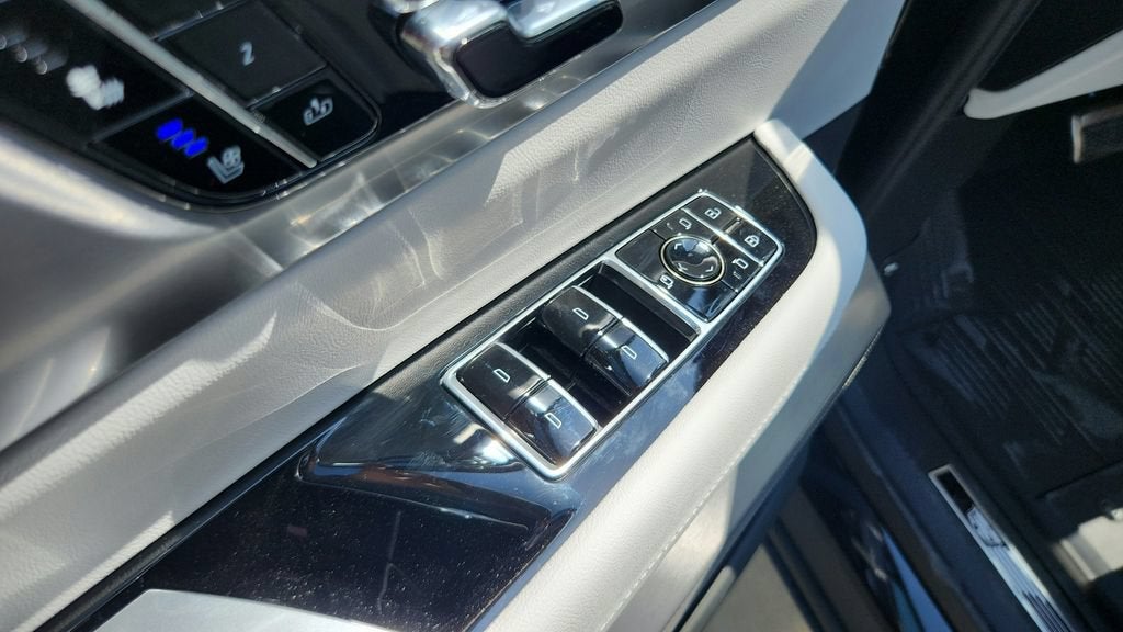 2027 Cadillac VISTIQ Sport