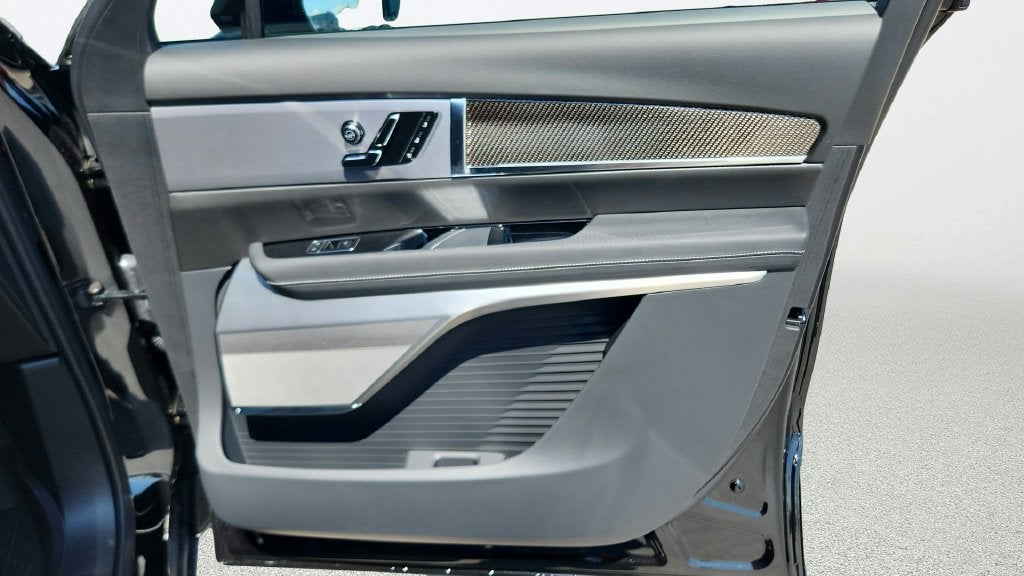 2027 Cadillac VISTIQ Sport