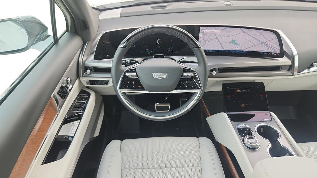 2026 Cadillac VISTIQ Sport