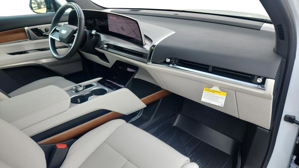 2026 Cadillac VISTIQ Sport