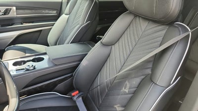 2027 Cadillac VISTIQ Platinum