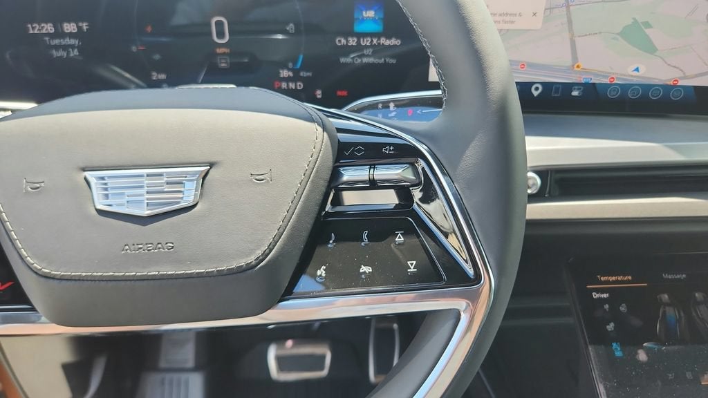 2027 Cadillac VISTIQ Platinum