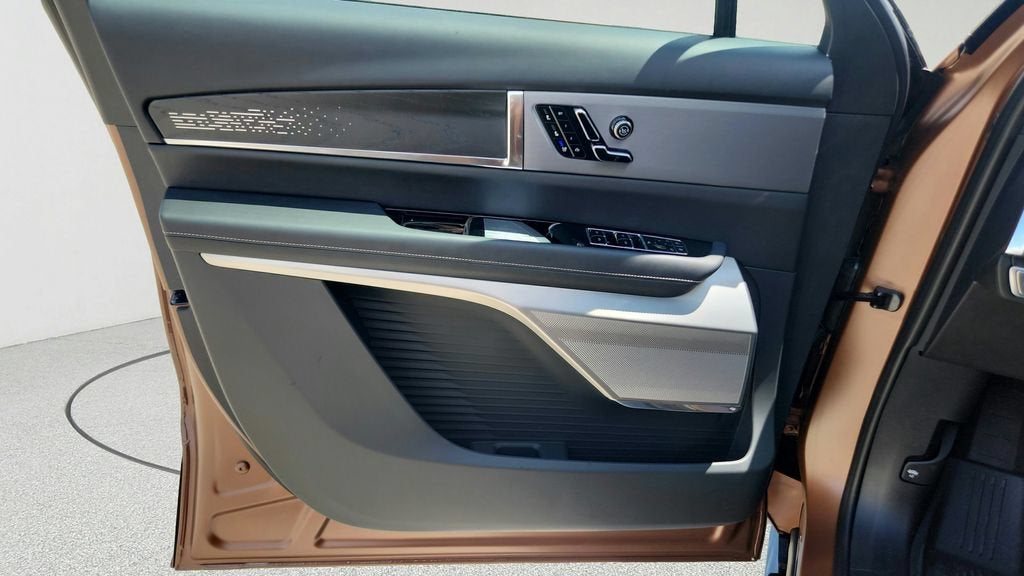 2027 Cadillac VISTIQ Platinum