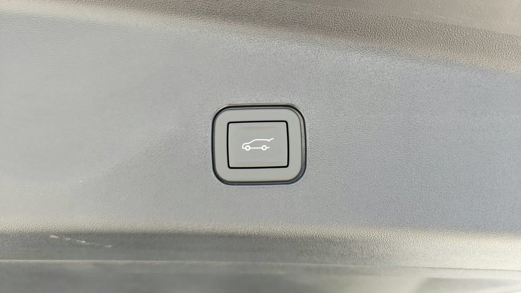 2027 Cadillac VISTIQ Platinum