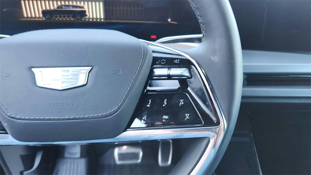 2026 Cadillac VISTIQ Platinum