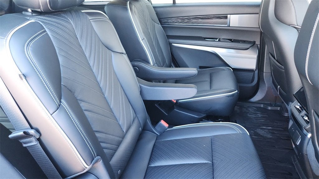 2026 Cadillac VISTIQ Platinum