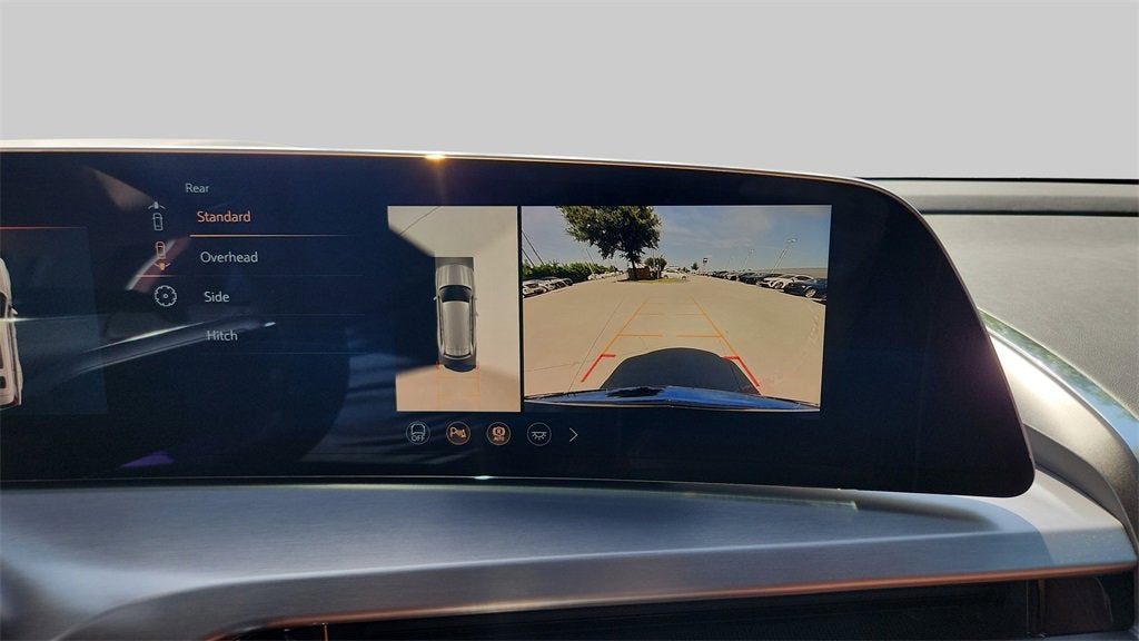 2026 Cadillac VISTIQ Platinum