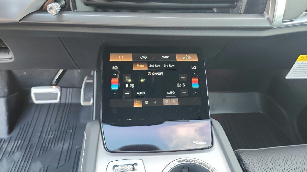 2027 Cadillac VISTIQ Platinum