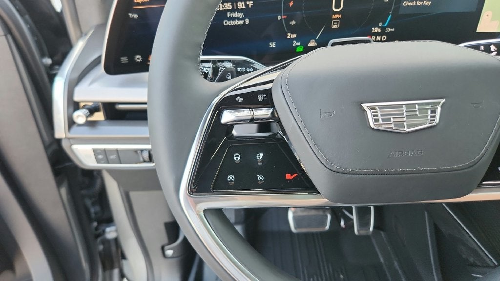 2027 Cadillac VISTIQ Platinum