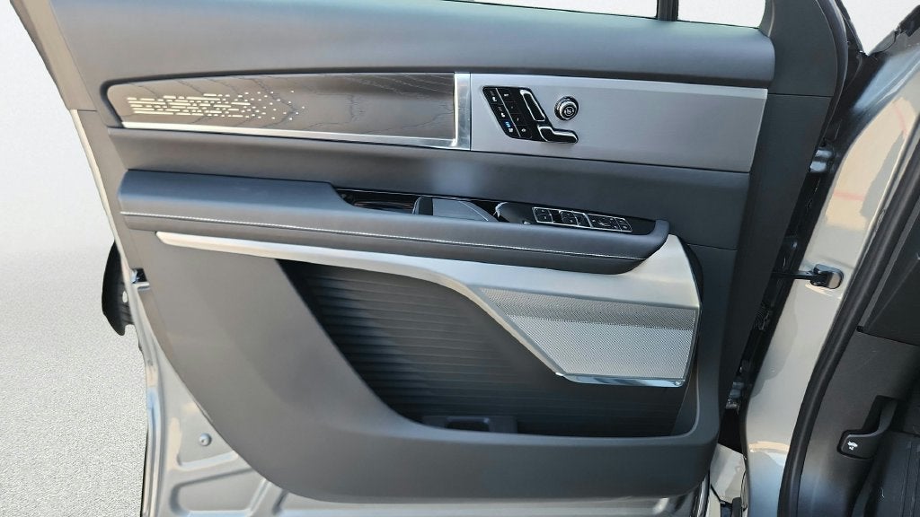 2027 Cadillac VISTIQ Platinum