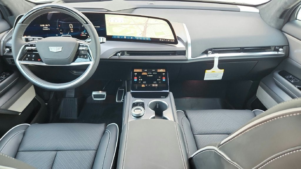 2027 Cadillac VISTIQ Platinum