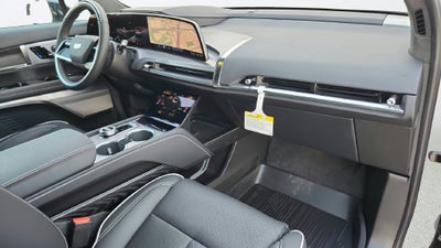 2027 Cadillac VISTIQ Platinum