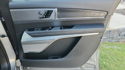 2027 Cadillac VISTIQ Platinum