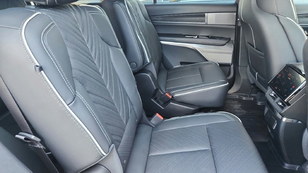 2027 Cadillac VISTIQ Platinum