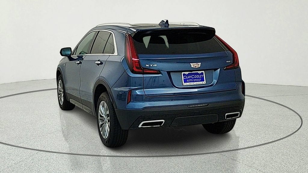 2025 Cadillac XT4 Premium Luxury