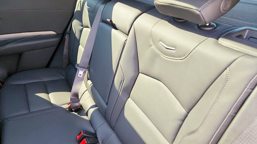 2025 Cadillac XT4 Premium Luxury