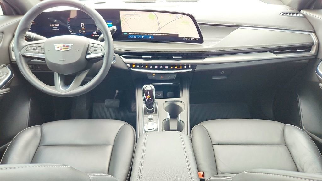 2024 Cadillac XT4 Premium Luxury