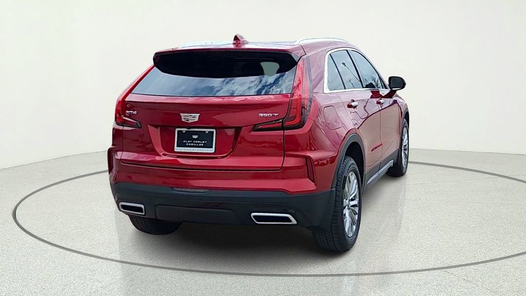 2024 Cadillac XT4 Premium Luxury