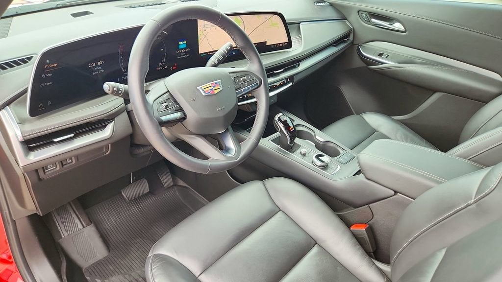 2024 Cadillac XT4 Premium Luxury