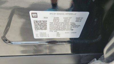2024 Cadillac XT4 Premium Luxury