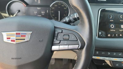 2022 Cadillac XT4 FWD Premium Luxury