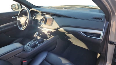 2023 Cadillac XT4 Premium Luxury