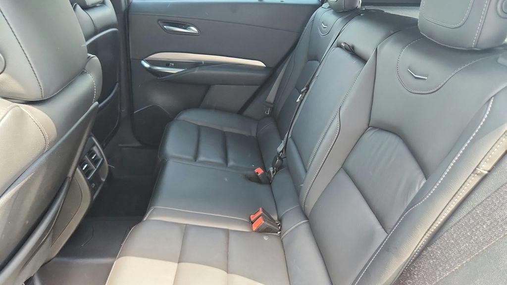 2023 Cadillac XT4 FWD Premium Luxury