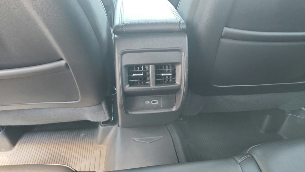 2023 Cadillac XT4 FWD Premium Luxury