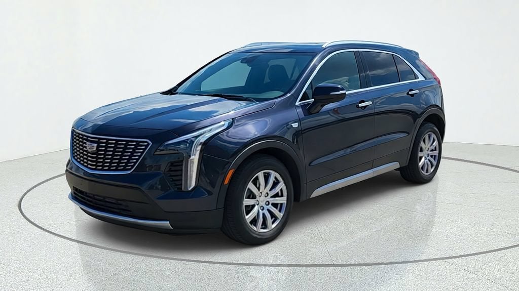 2023 Cadillac XT4 FWD Premium Luxury