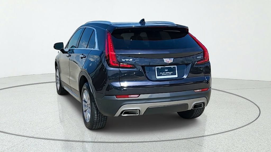 2023 Cadillac XT4 FWD Premium Luxury