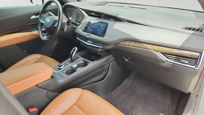 2023 Cadillac XT4 FWD Premium Luxury