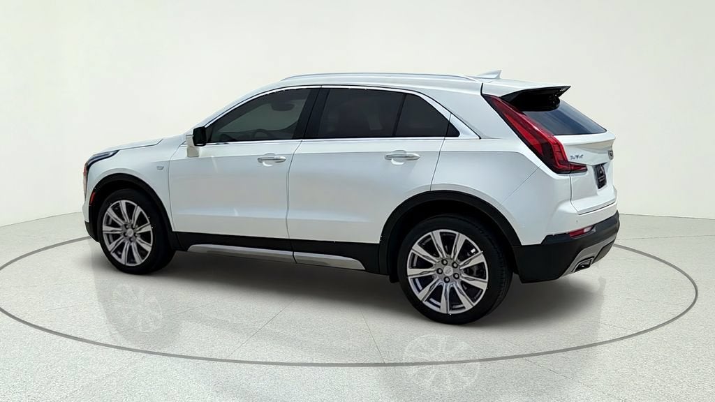 2023 Cadillac XT4 FWD Premium Luxury