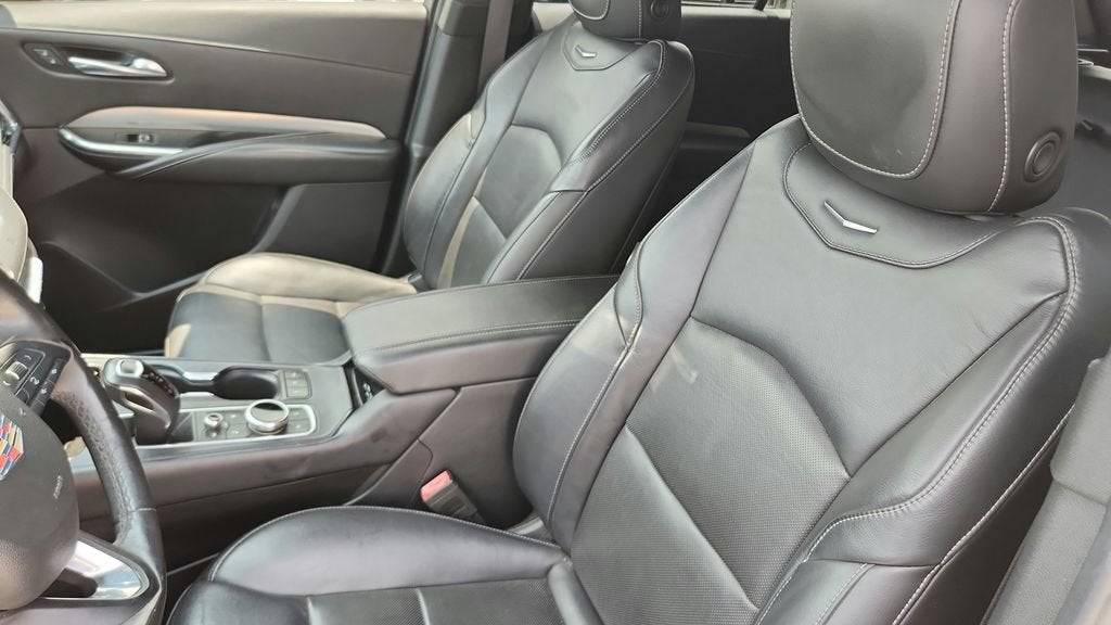 2019 Cadillac XT4 FWD Premium Luxury