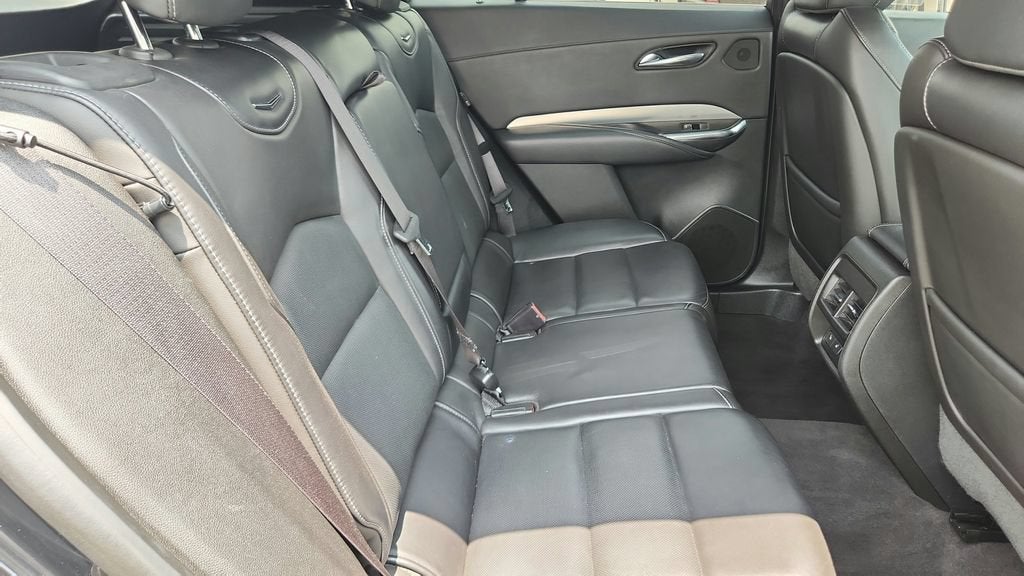 2019 Cadillac XT4 FWD Premium Luxury