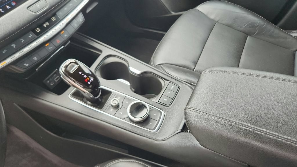 2020 Cadillac XT4 FWD Premium Luxury