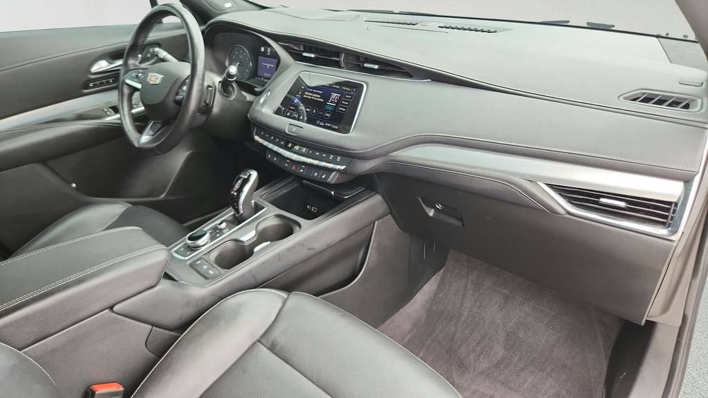 2020 Cadillac XT4 FWD Premium Luxury