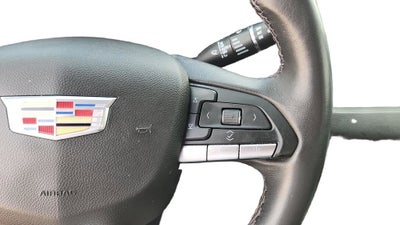 2022 Cadillac XT4 Premium Luxury