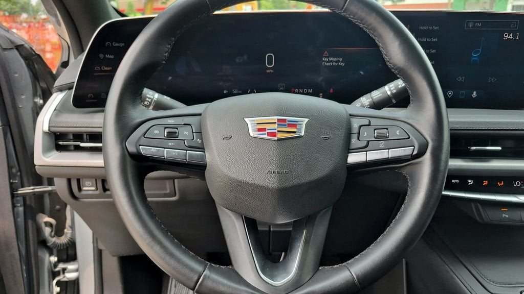 2025 Cadillac XT4 Premium Luxury