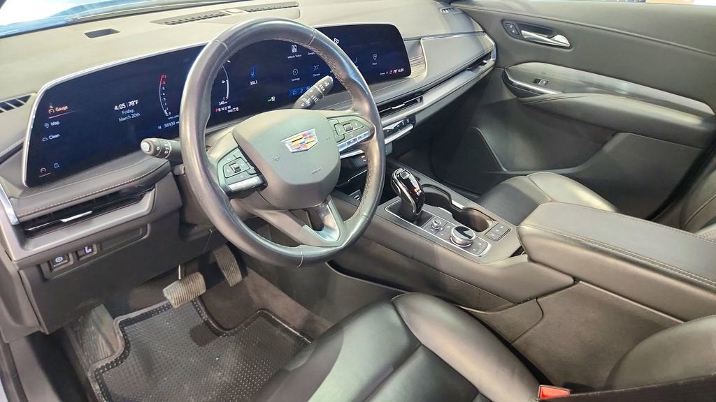 2024 Cadillac XT4 Premium Luxury