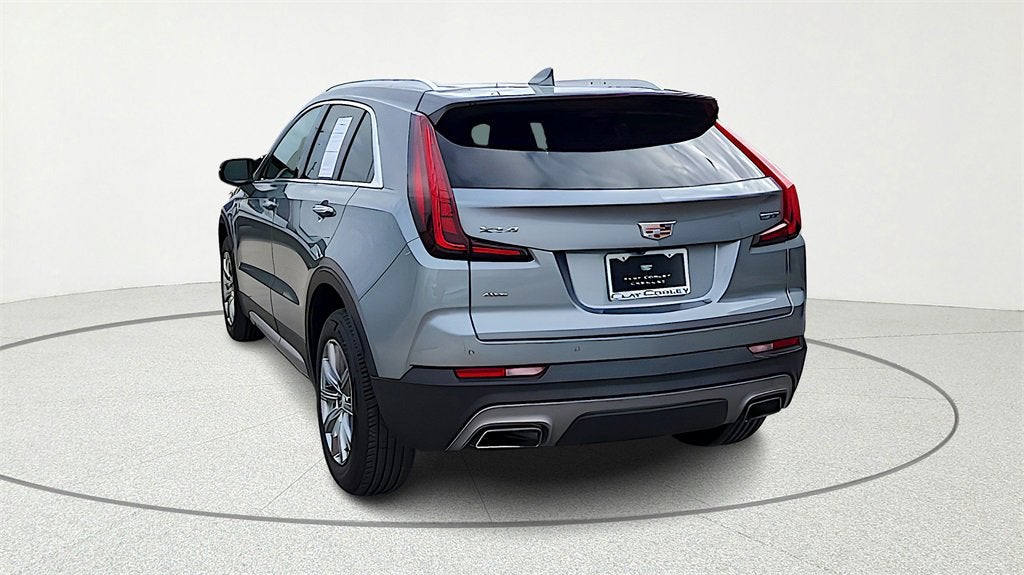 2023 Cadillac XT4 Premium Luxury
