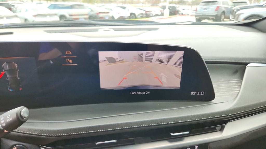 2024 Cadillac XT4 Premium Luxury