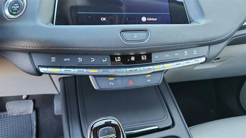 2023 Cadillac XT4 Premium Luxury