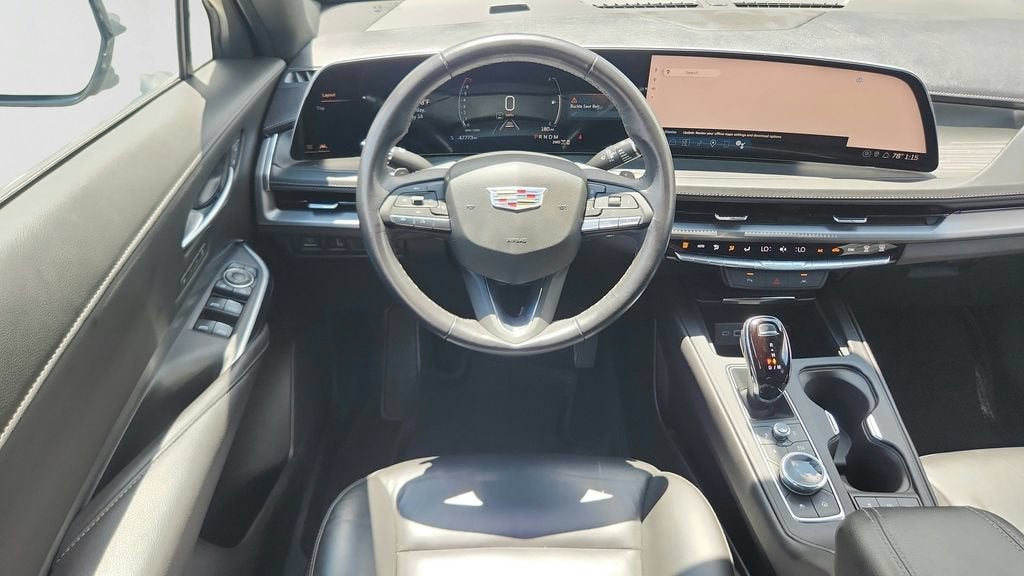 2024 Cadillac XT4 Premium Luxury